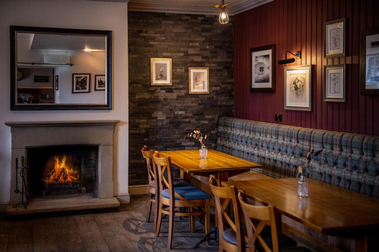 The Crown Inn พูลีย์บริดจ์ ภายนอก รูปภาพ